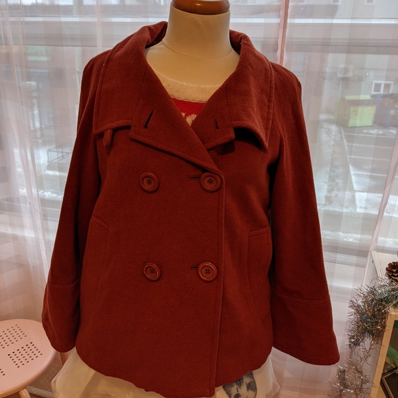 Trapeze shape wool coat - Picture 2 of 5